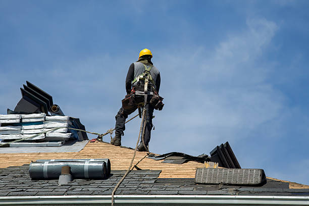 Professional Gutter Installation technician working in Pillsbury, ND
